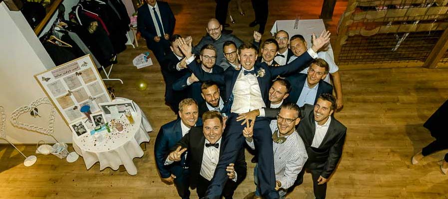 Hochzeit in der alten Remise in Tiefurt - Herbsthochzeit freie Trauung im Park